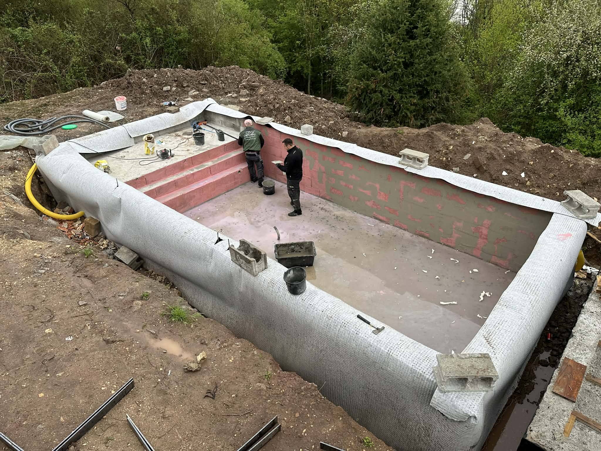 Württemberger Galabau Team bei der Arbeit